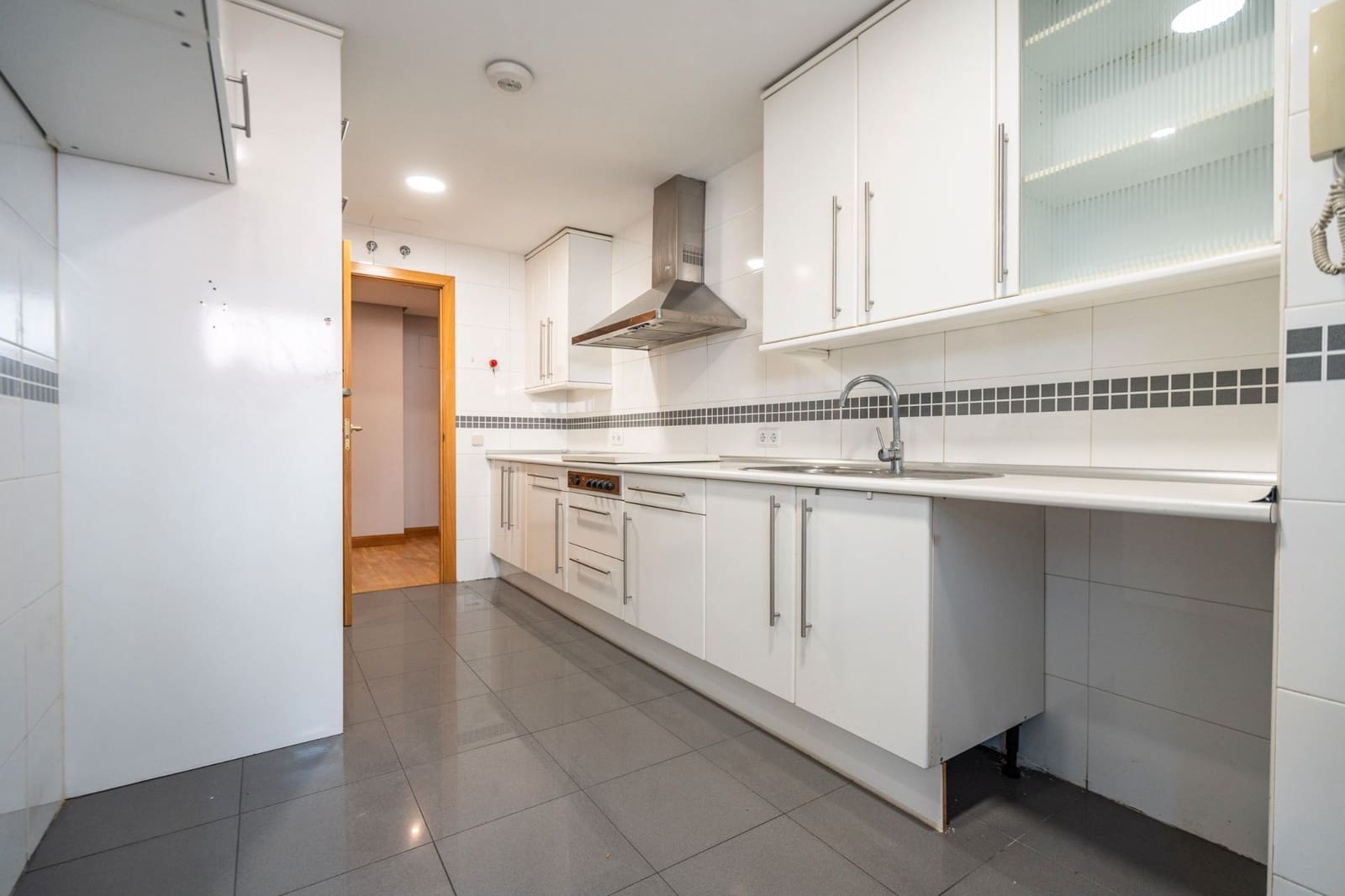 3 soverom Leilighet til leie i Majadahonda med svømmebasseng garasje - € 2 500 (Ref: 9470698)