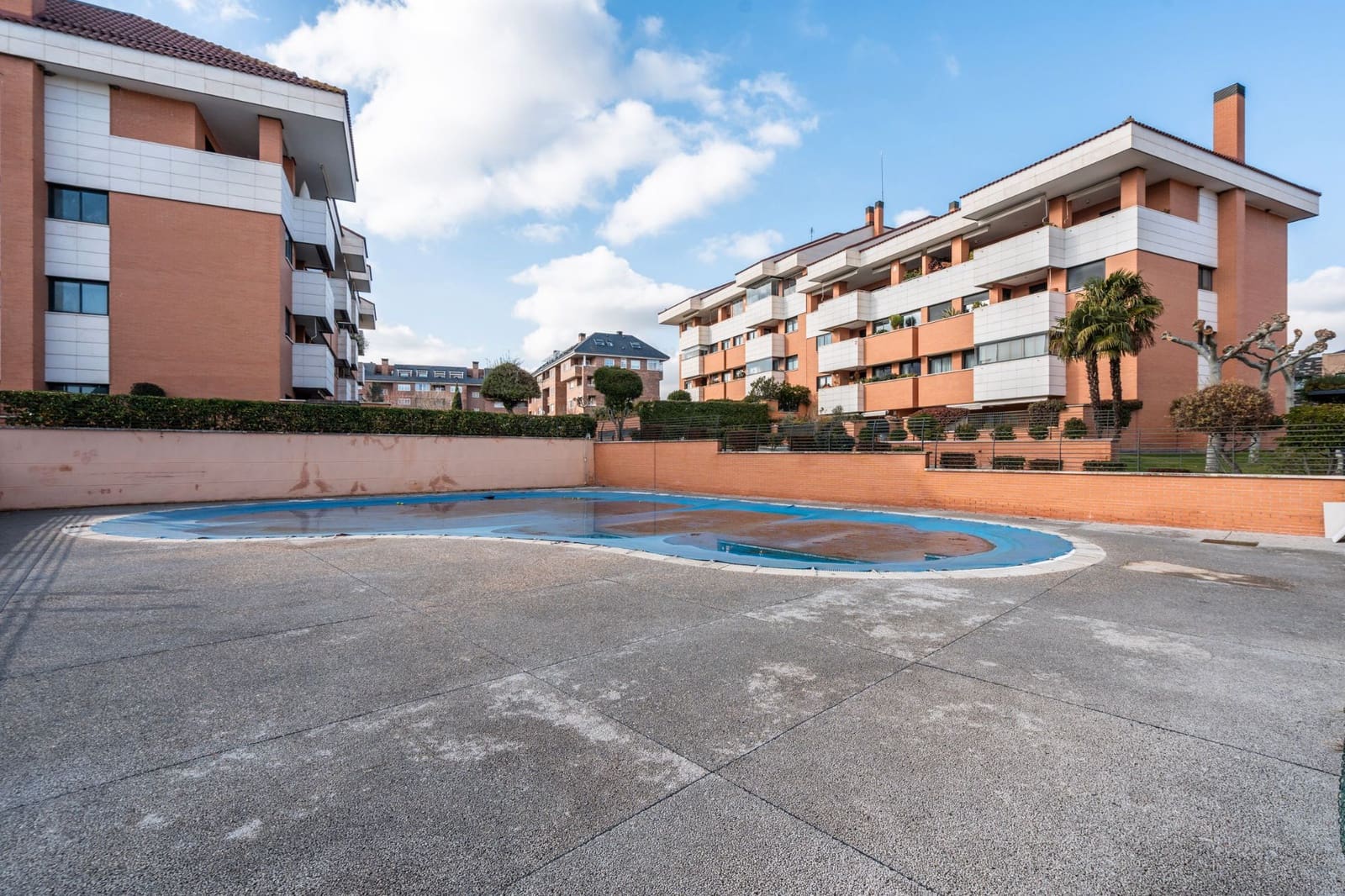 3 soverom Leilighet til leie i Majadahonda med svømmebasseng garasje - € 2 500 (Ref: 9470698)