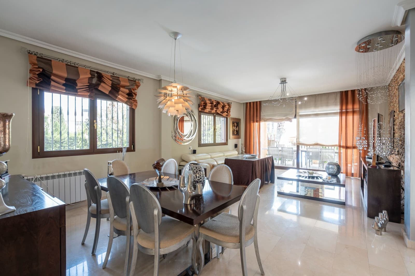 5 soveværelse Villa til leje i Molina de Segura med swimmingpool garage - € 3.000 (Ref: 9470732)