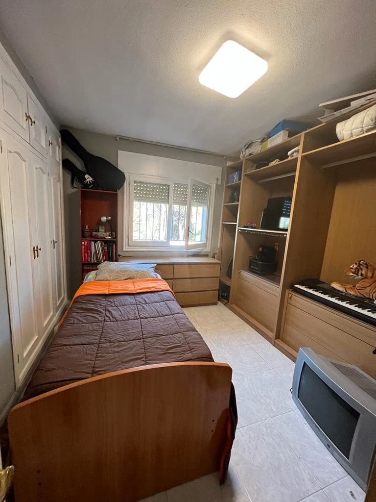 12 bedroom Villa for sale in Alpedrete with pool garage - € 960,000 (Ref: 9475732)