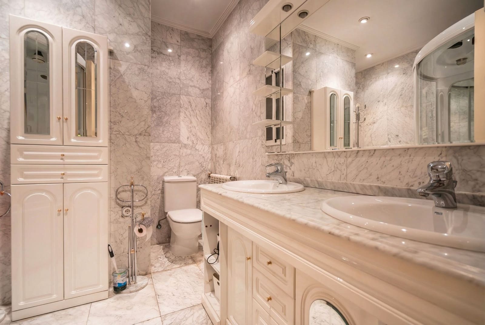 6 bedroom Flat for sale in Madrid city - € 2,750,000 (Ref: 9480666)