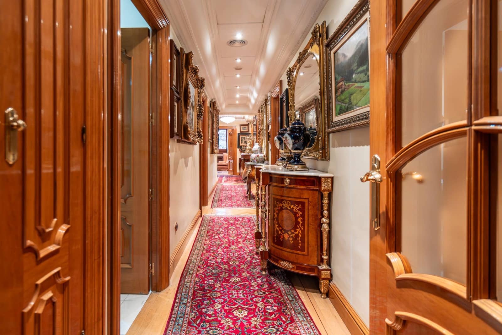 6 bedroom Flat for sale in Madrid city - € 2,750,000 (Ref: 9480666)