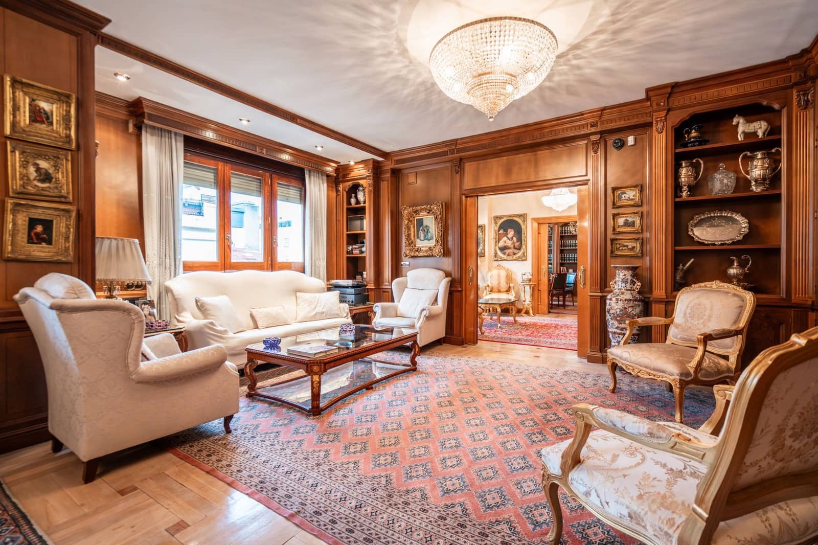 6 bedroom Flat for sale in Madrid city - € 2,750,000 (Ref: 9480666)