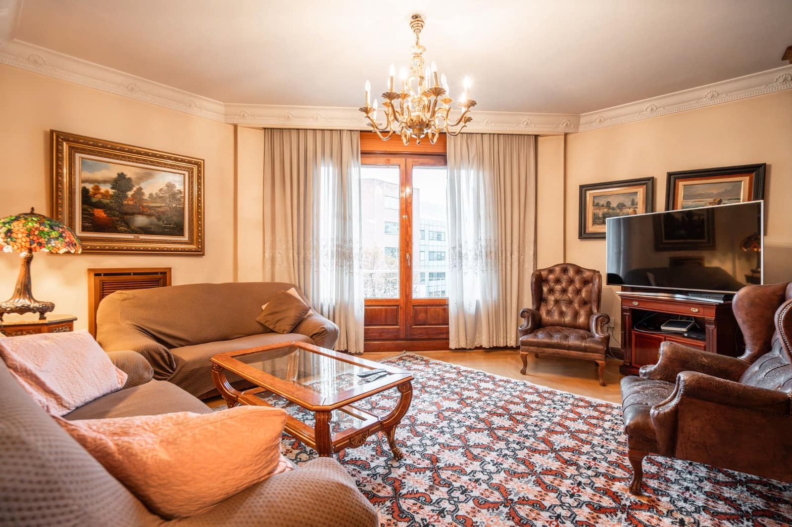 6 bedroom Flat for sale in Madrid city - € 2,750,000 (Ref: 9480666)