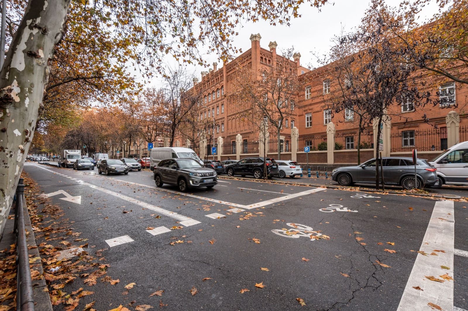 6 bedroom Flat for sale in Madrid city - € 2,750,000 (Ref: 9480666)