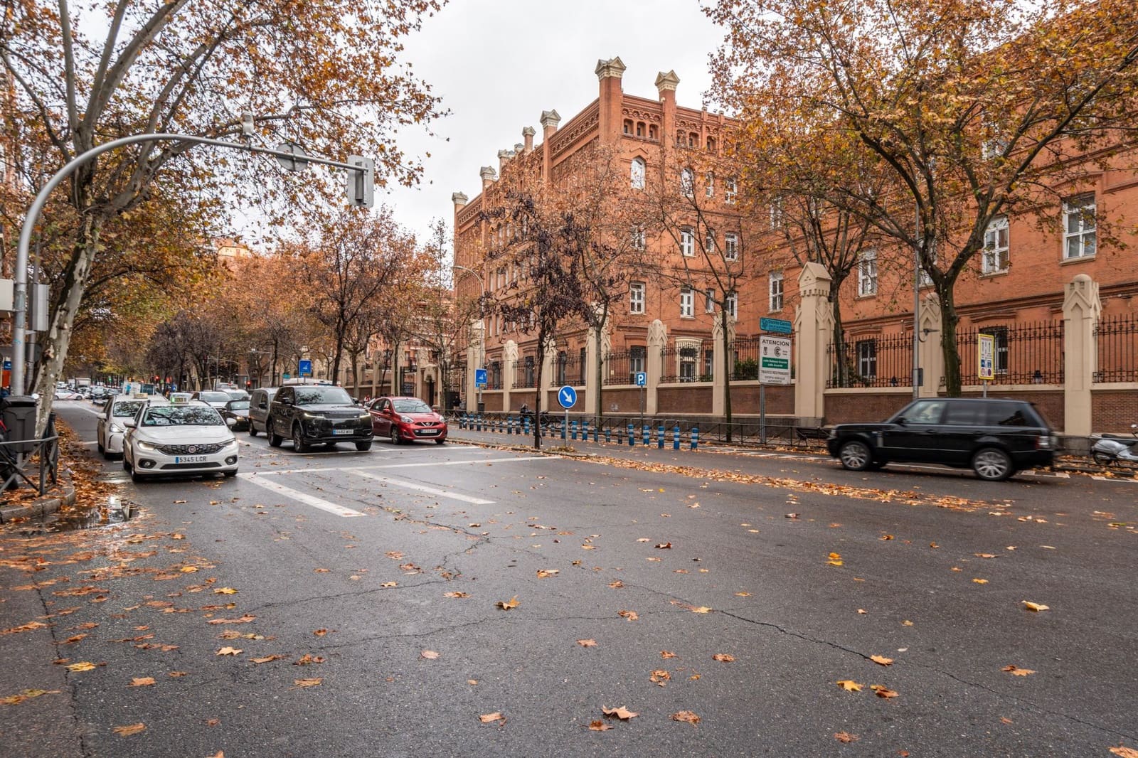 6 bedroom Flat for sale in Madrid city - € 2,750,000 (Ref: 9480666)