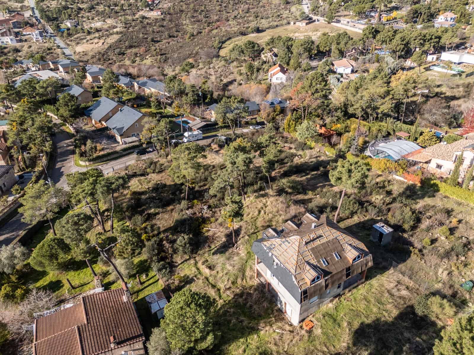 5 bedroom Villa for sale in Robledo de Chavela - € 155,000 (Ref: 9495302)