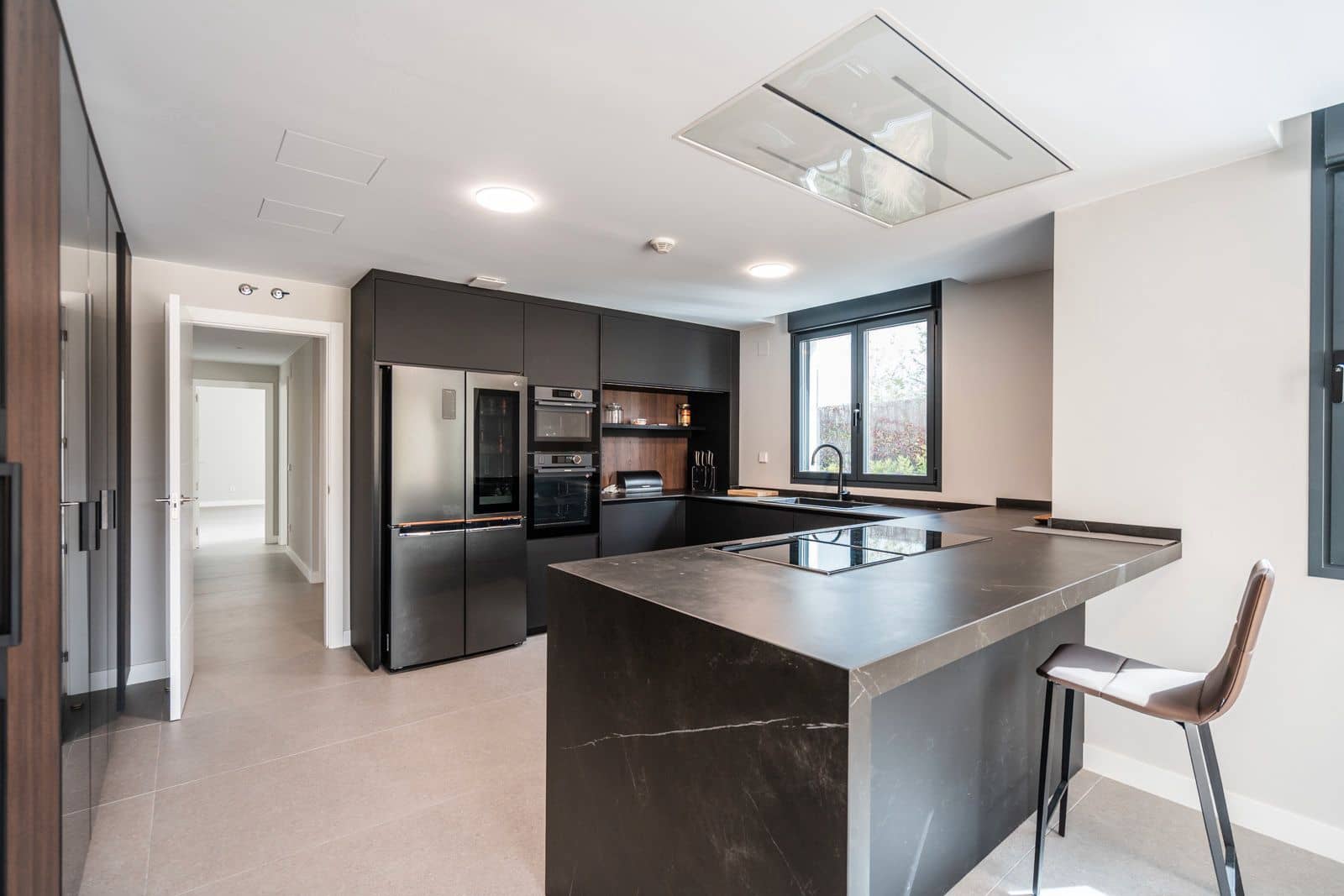 5 sovrum Villa till salu i Villanueva de la Canada med pool garage - 1 780 000 € (Ref: 9497935)