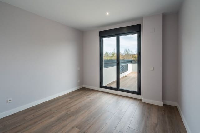 5 slaapkamer Villa te koop in Villanueva de la Cañada met zwembad garage - € 1.780.000 (Ref: 9497935)