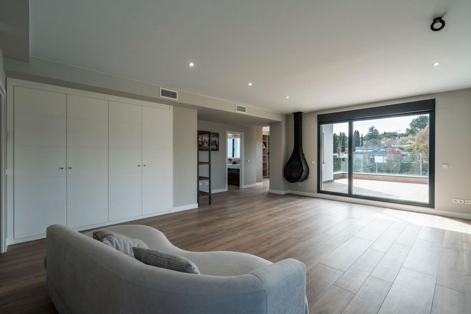 5 sovrum Villa till salu i Villanueva de la Canada med pool garage - 1 780 000 € (Ref: 9497935)