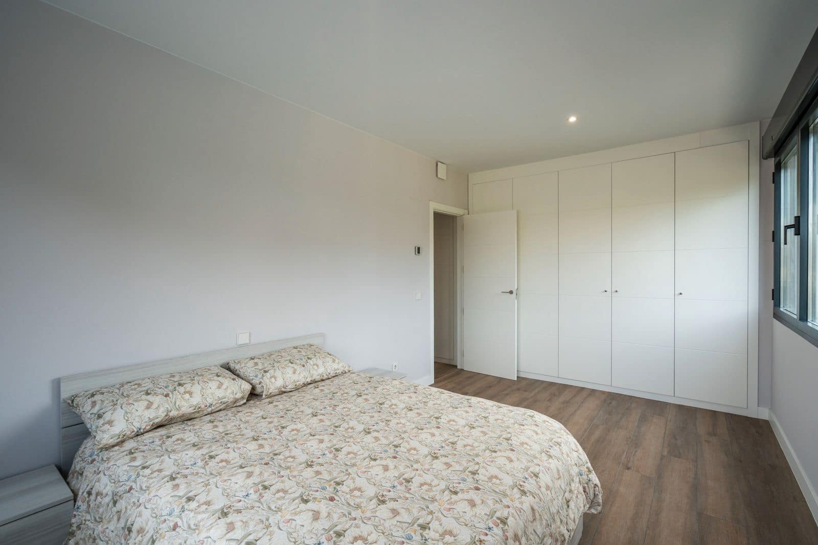 5 sovrum Villa till salu i Villanueva de la Canada med pool garage - 1 780 000 € (Ref: 9497935)