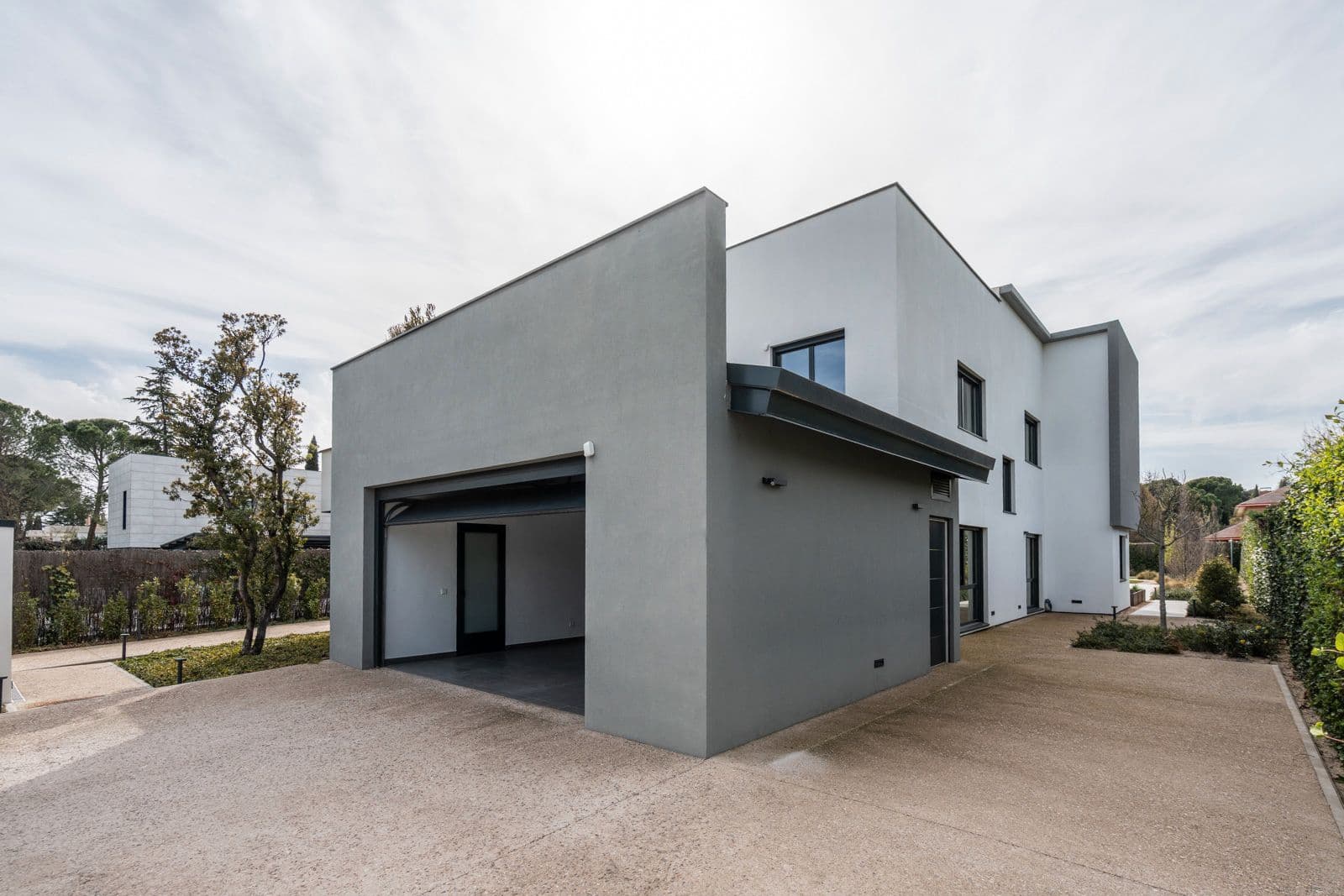 5 sovrum Villa till salu i Villanueva de la Canada med pool garage - 1 780 000 € (Ref: 9497935)