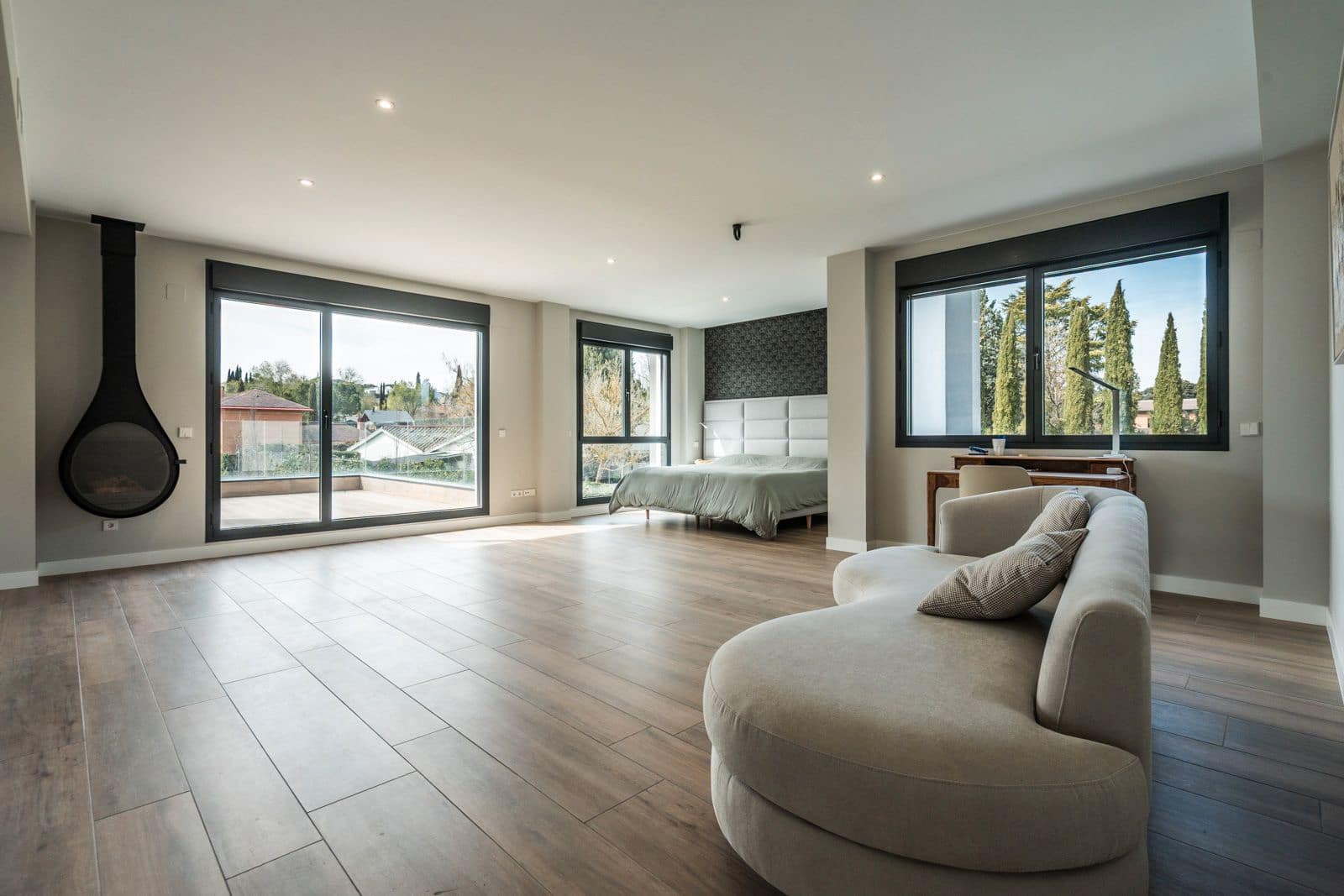 5 sovrum Villa till salu i Villanueva de la Canada med pool garage - 1 780 000 € (Ref: 9497935)