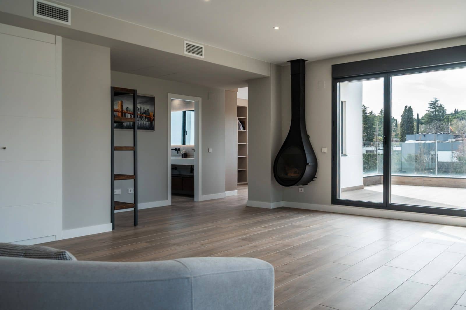 5 sovrum Villa till salu i Villanueva de la Canada med pool garage - 1 780 000 € (Ref: 9497935)