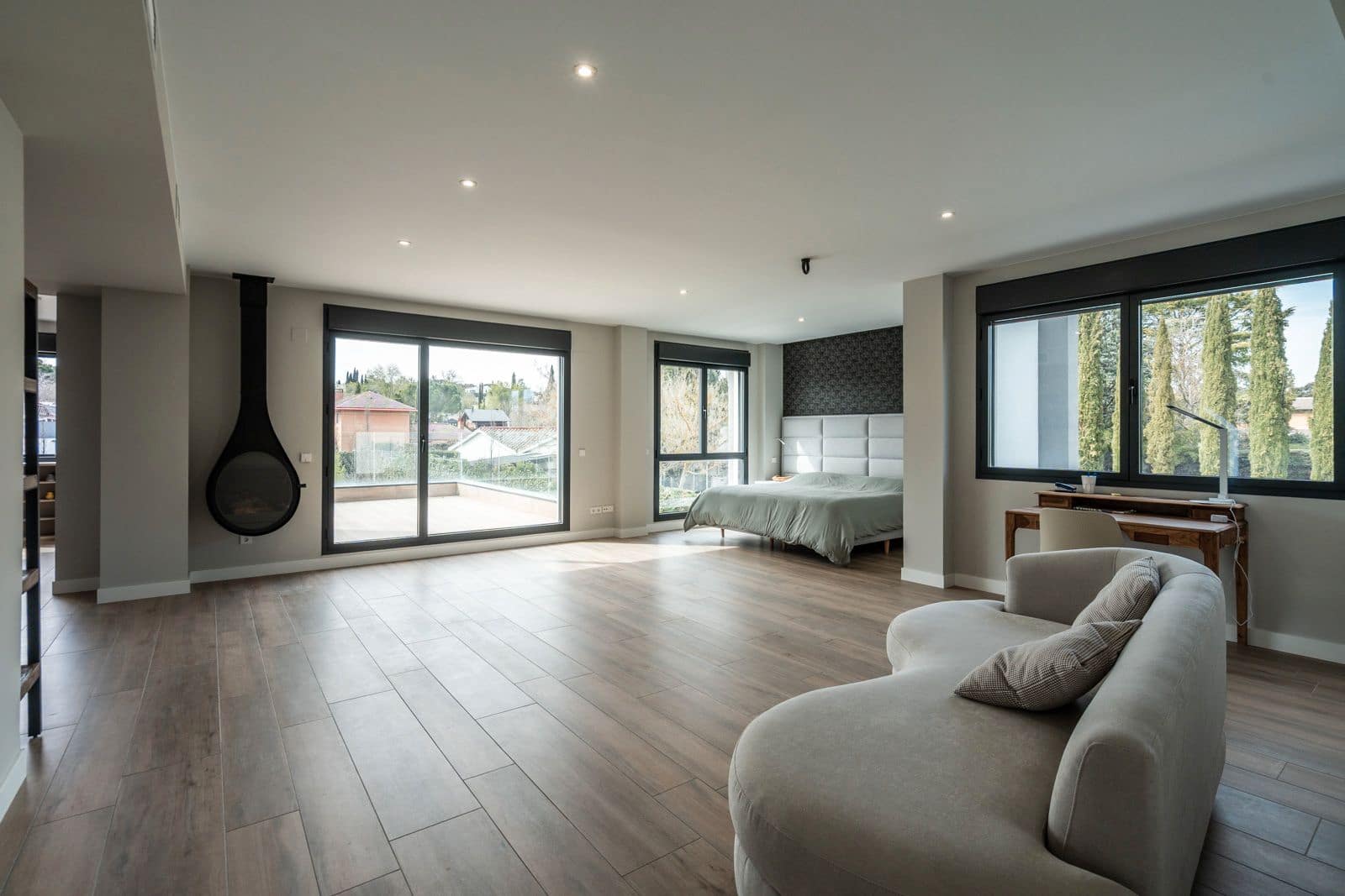 5 sovrum Villa till salu i Villanueva de la Canada med pool garage - 1 780 000 € (Ref: 9497935)