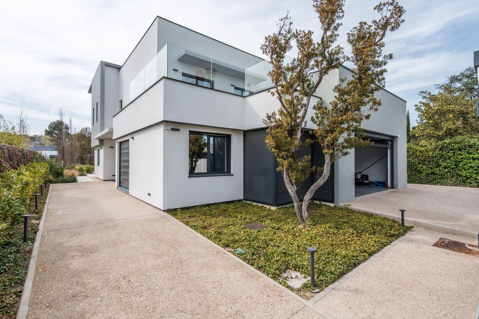 5 sovrum Villa till salu i Villanueva de la Canada med pool garage - 1 780 000 € (Ref: 9497935)