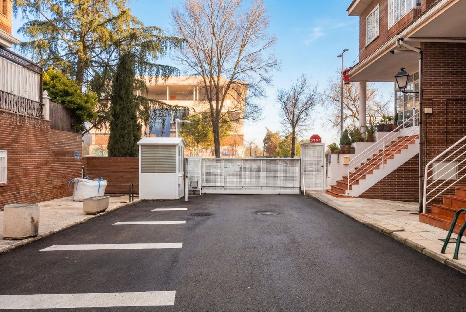 3 Zimmer Haus zu verkaufen in Las Rozas de Madrid mit Pool - 660.000 € (Ref: 9500626)