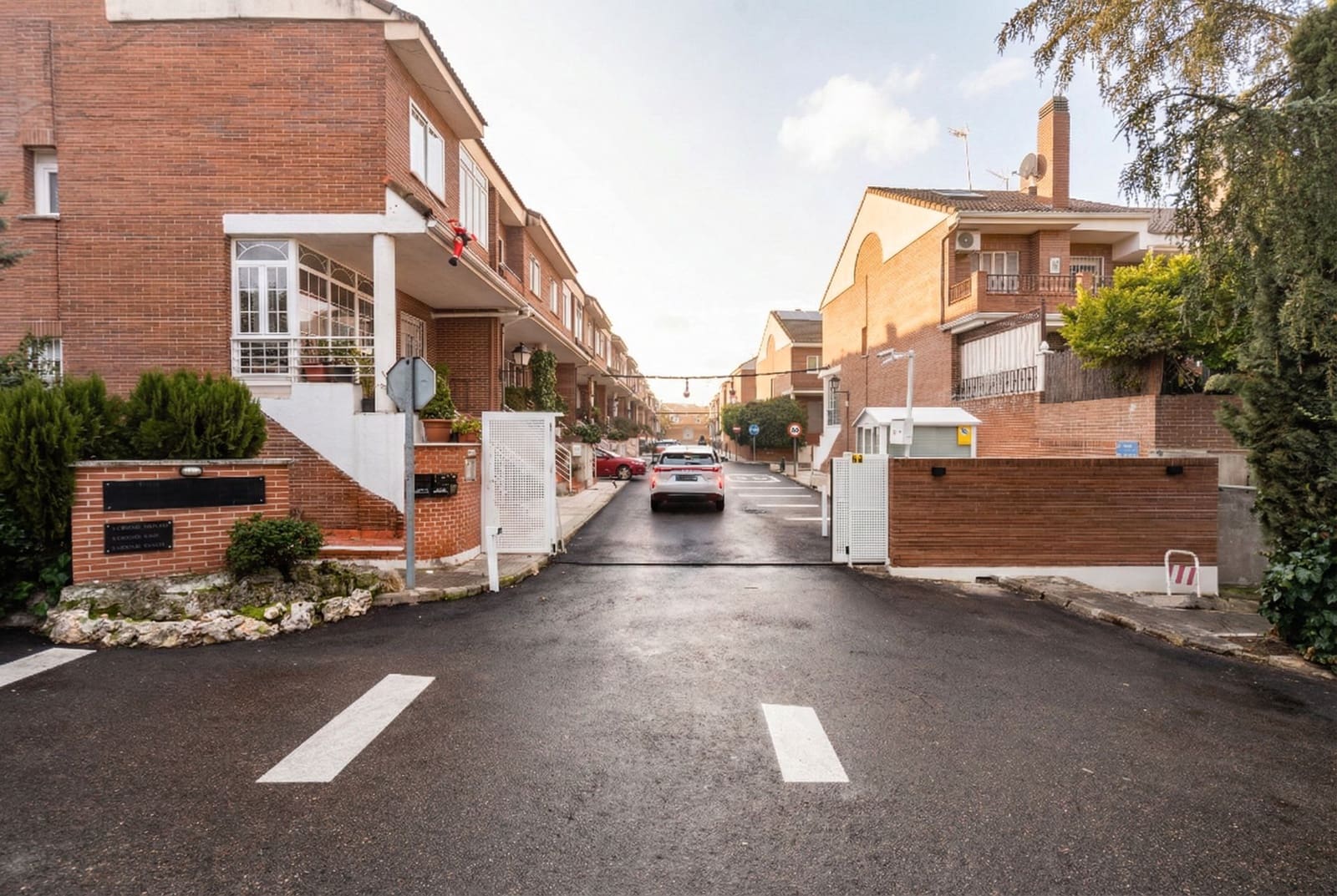 3 Zimmer Haus zu verkaufen in Las Rozas de Madrid mit Pool - 660.000 € (Ref: 9500626)