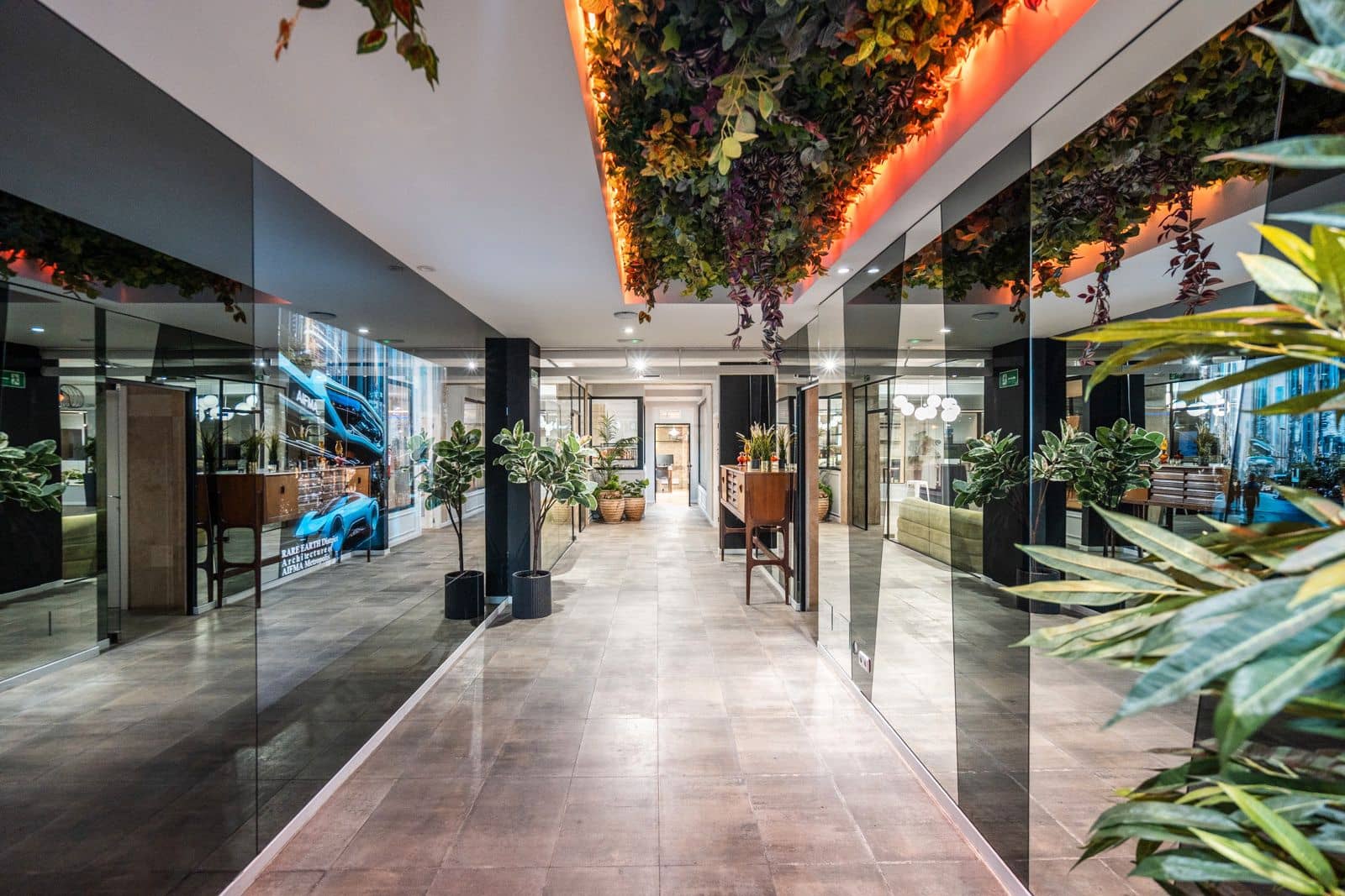 Local Comercial en Madrid ciudad en alquiler - 20.000 € (Ref: 9506294)