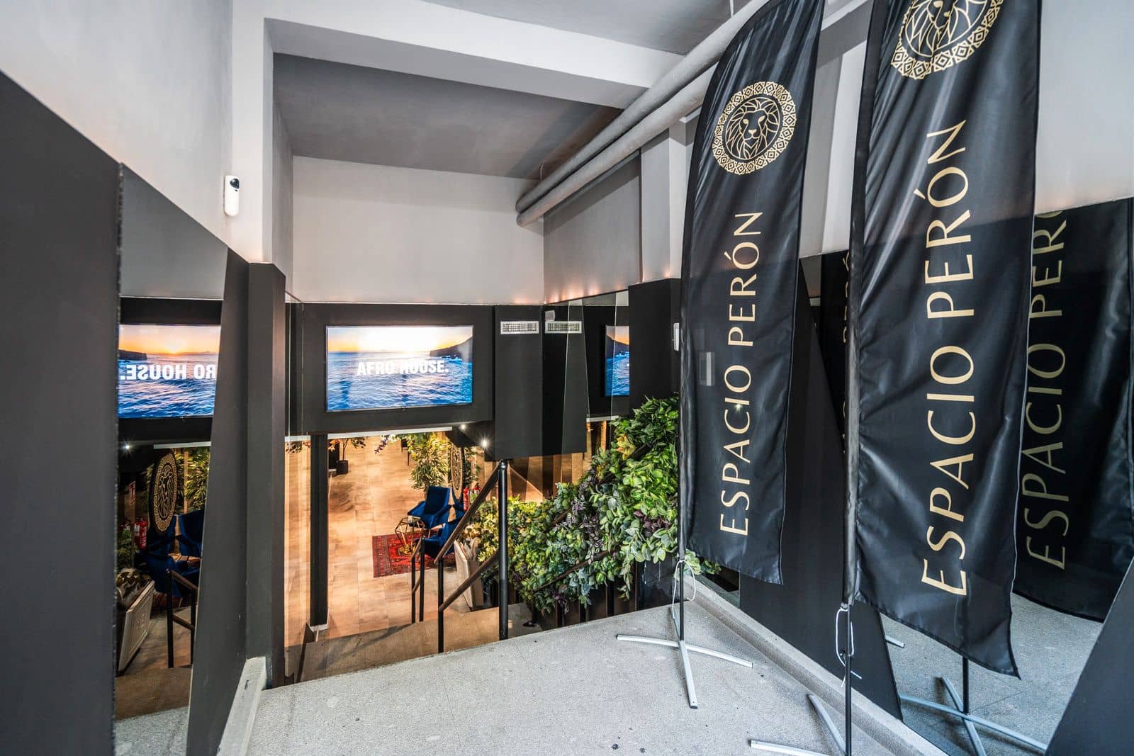 Local Comercial en Madrid ciudad en alquiler - 20.000 € (Ref: 9506294)