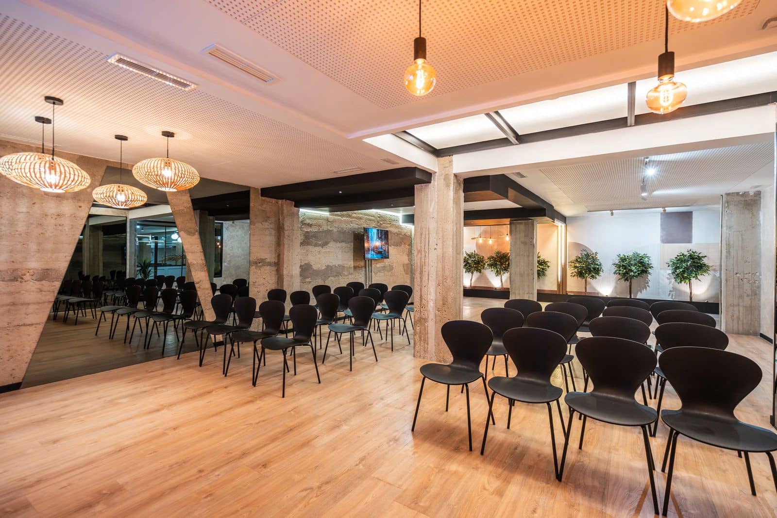 Local Comercial en Madrid ciudad en alquiler - 20.000 € (Ref: 9506294)