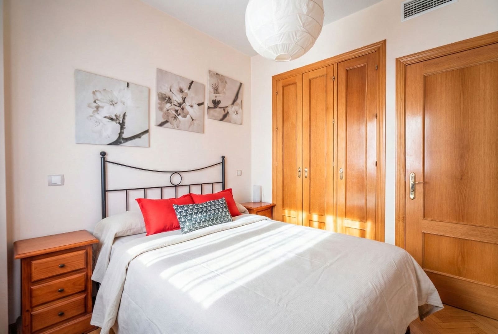 1 soverom Leilighet til salgs i Madrid by med svømmebasseng - € 290 000 (Ref: 9510231)