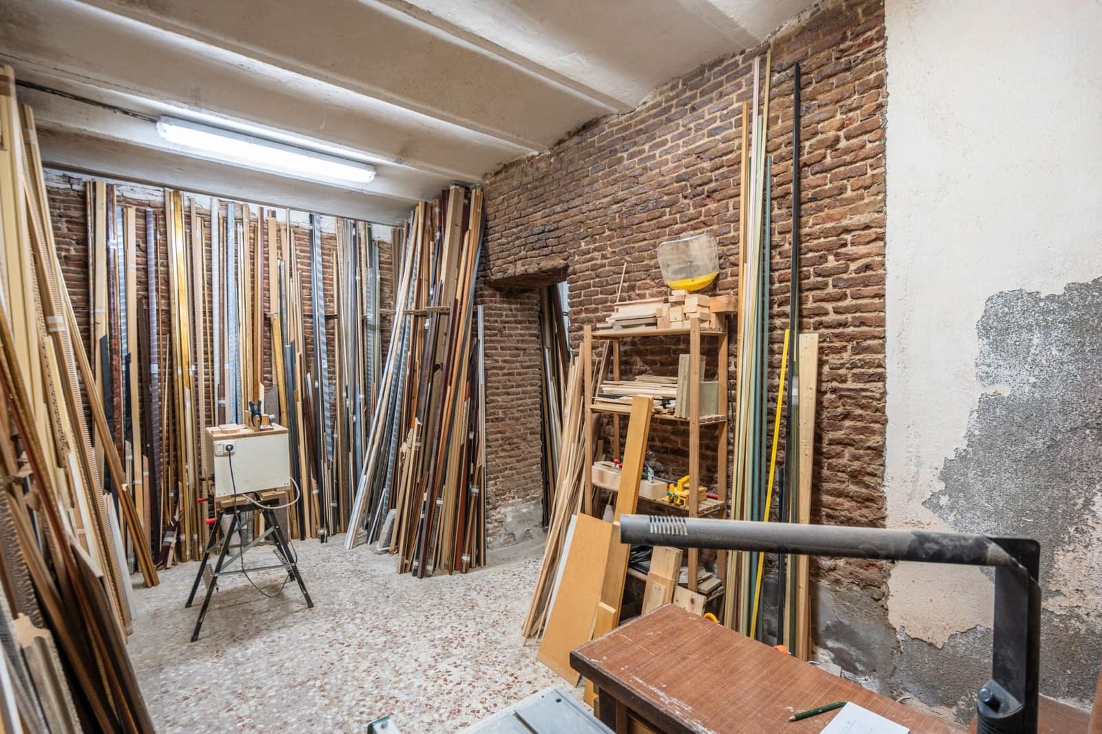 Comercial para venda em Madrid cidade - 1 550 000 € (Ref: 9535165)