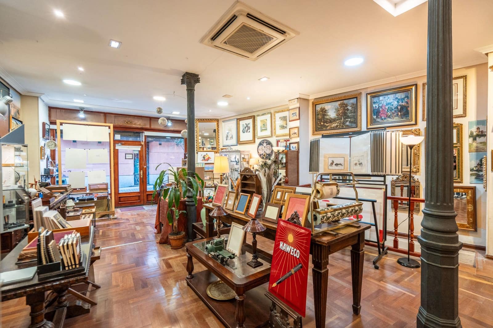 Comercial para venda em Madrid cidade - 1 550 000 € (Ref: 9535165)