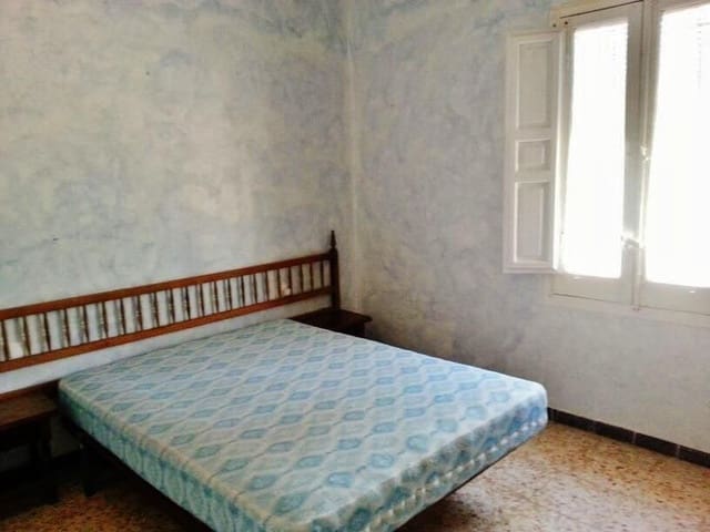 3 Zimmer Finca/Landgut zu verkaufen in Villafranca de los Caballeros mit Garage - 110.000 € (Ref: 9536372)