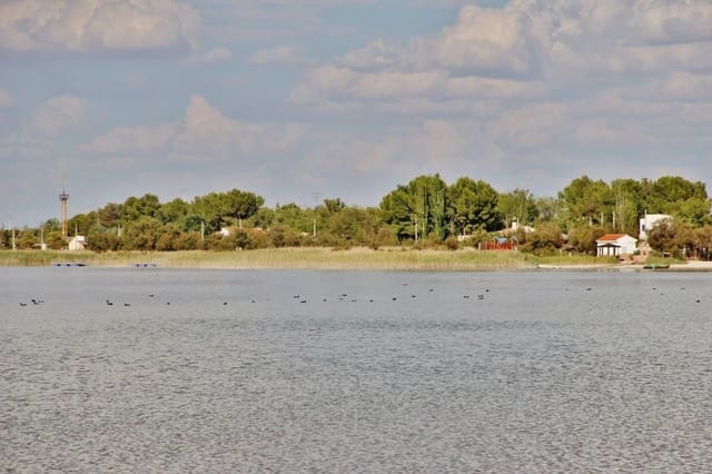 3 Zimmer Finca/Landgut zu verkaufen in Villafranca de los Caballeros mit Garage - 110.000 € (Ref: 9536372)