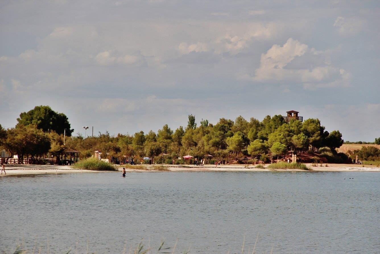 3 bedroom Finca/Country House for sale in Villafranca de los Caballeros with garage - € 110,000 (Ref: 9536372)