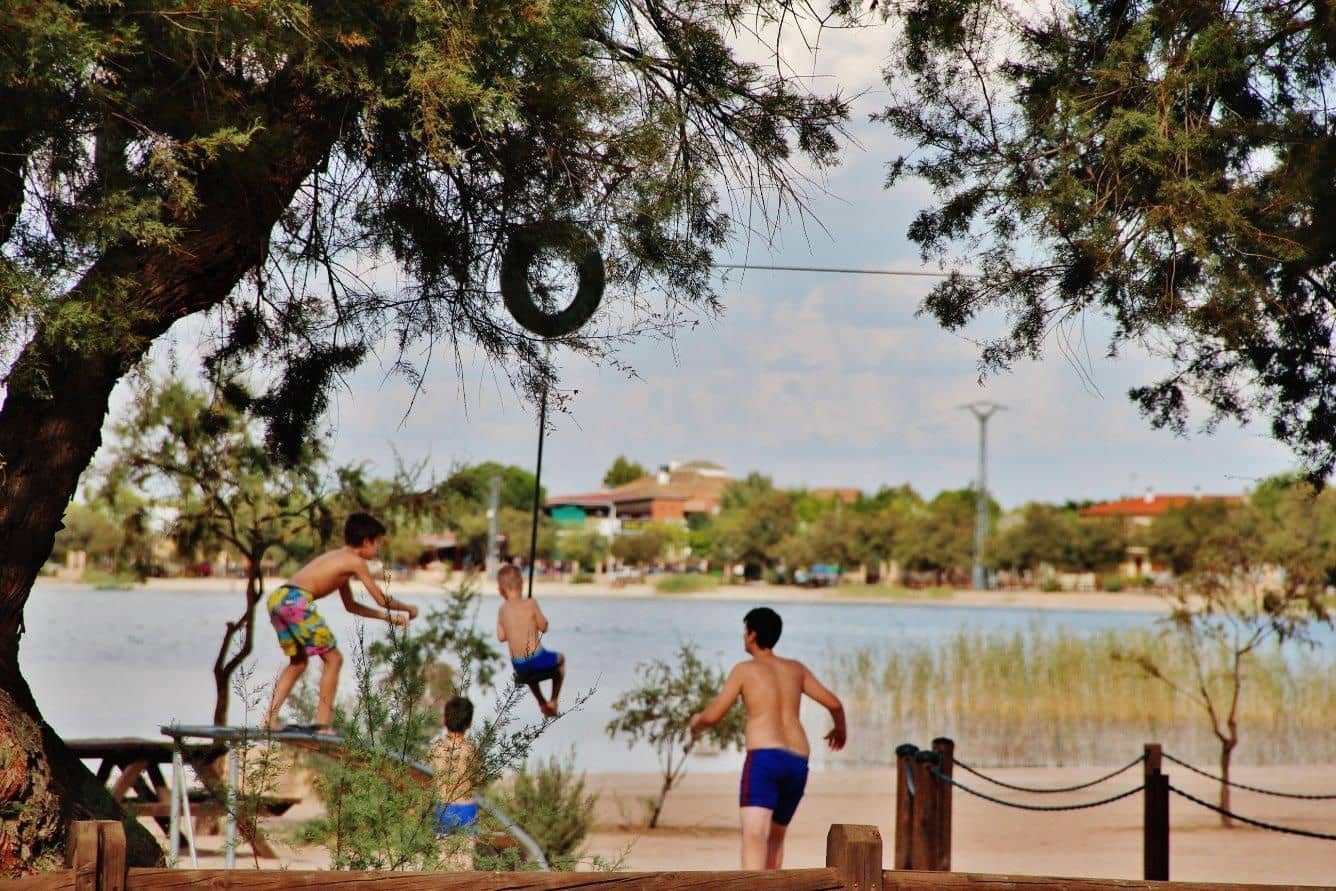 3 bedroom Finca/Country House for sale in Villafranca de los Caballeros with garage - € 110,000 (Ref: 9536372)