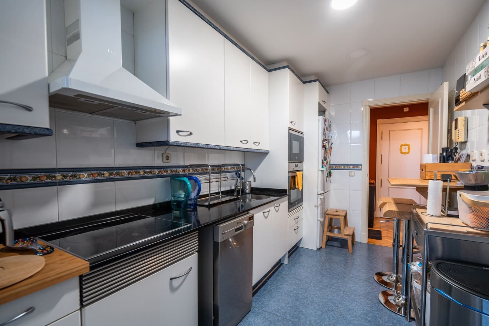 2 slaapkamer Flat te koop in Las Rozas de Madrid met zwembad - € 580.000 (Ref: 9542047)