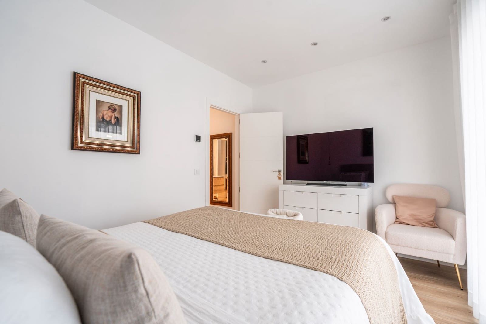 3 bedroom Villa for sale in El Espinar with pool garage - € 420,000 (Ref: 9588487)