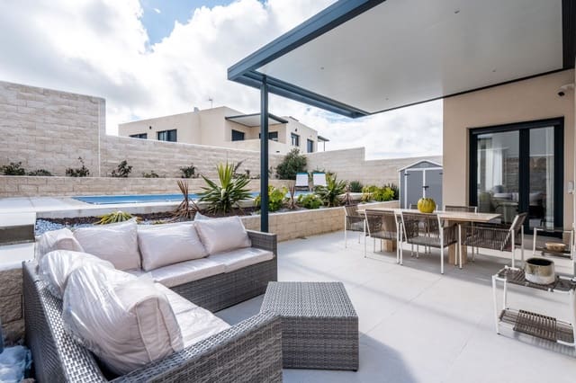 3 sovrum Villa till salu i El Espinar med pool garage - 420 000 € (Ref: 9588487)