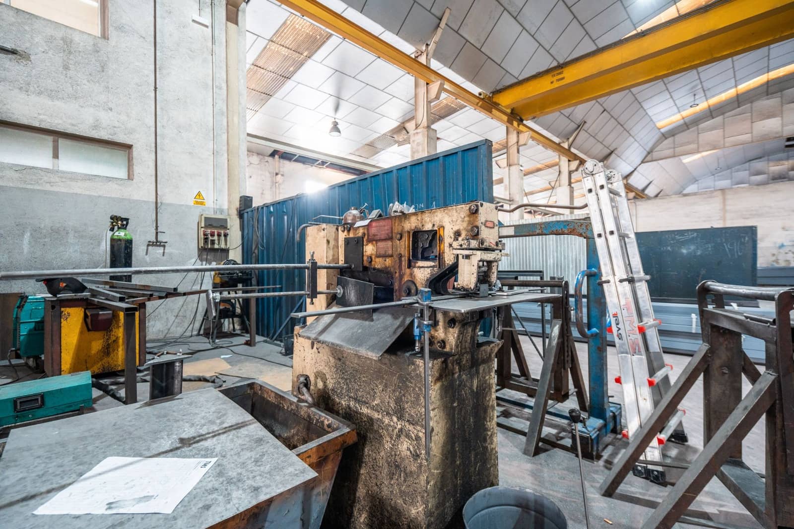 Commercial for sale in Grinon - € 1,250,000 (Ref: 9592090)