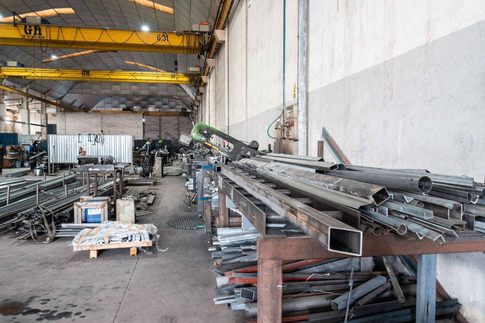 Commercial for sale in Grinon - € 1,250,000 (Ref: 9592090)