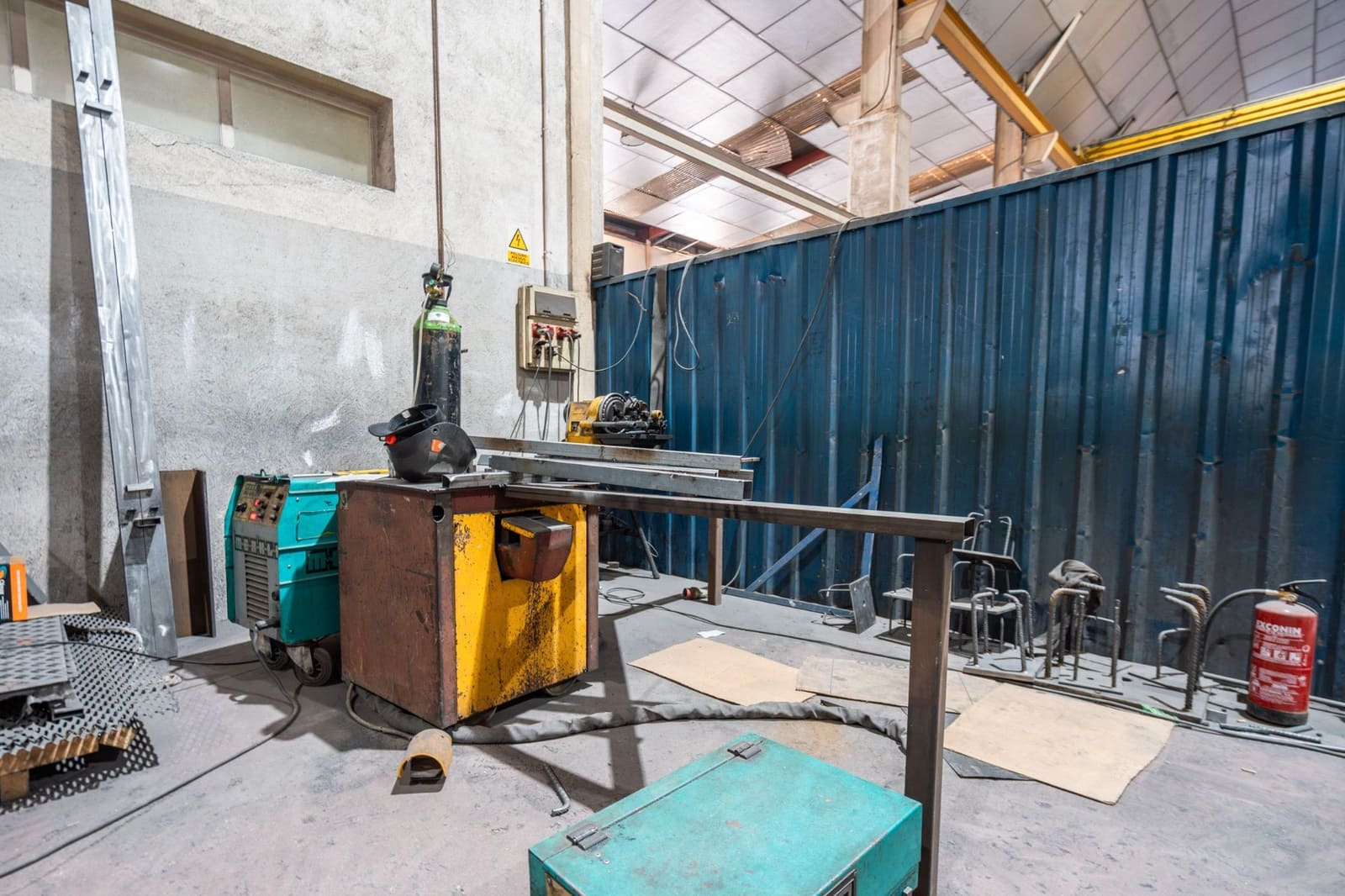 Commercial for sale in Grinon - € 1,250,000 (Ref: 9592090)