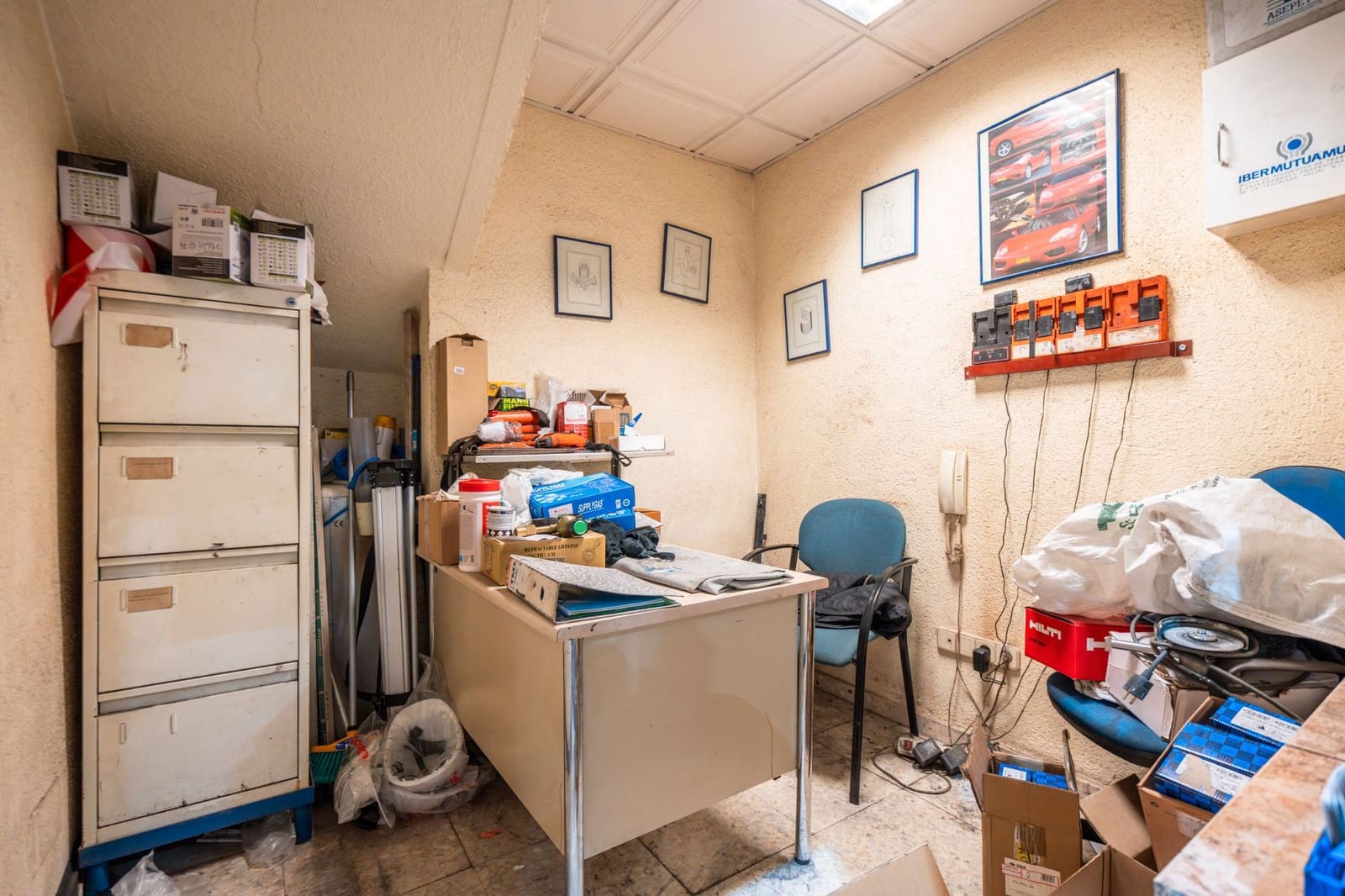 Commercial for sale in Grinon - € 1,250,000 (Ref: 9592090)