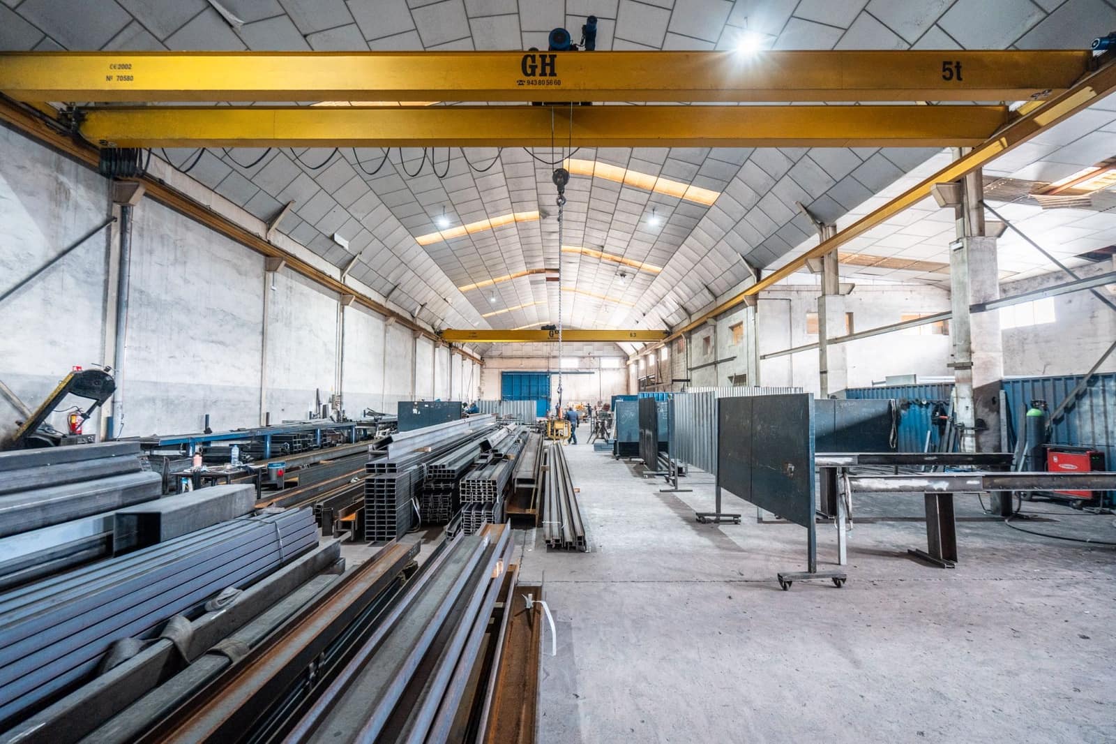 Commercial for sale in Grinon - € 1,250,000 (Ref: 9592090)