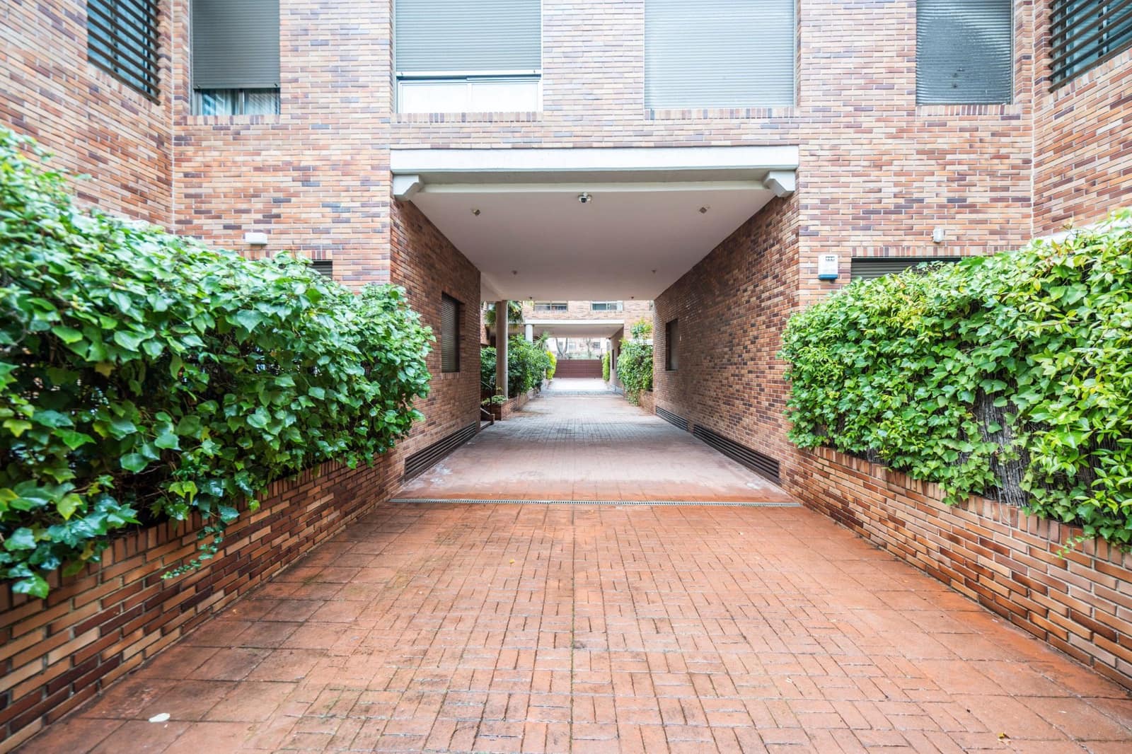 2 sovrum Lägenhet till salu i Las Rozas de Madrid med pool - 595 000 € (Ref: 9597157)