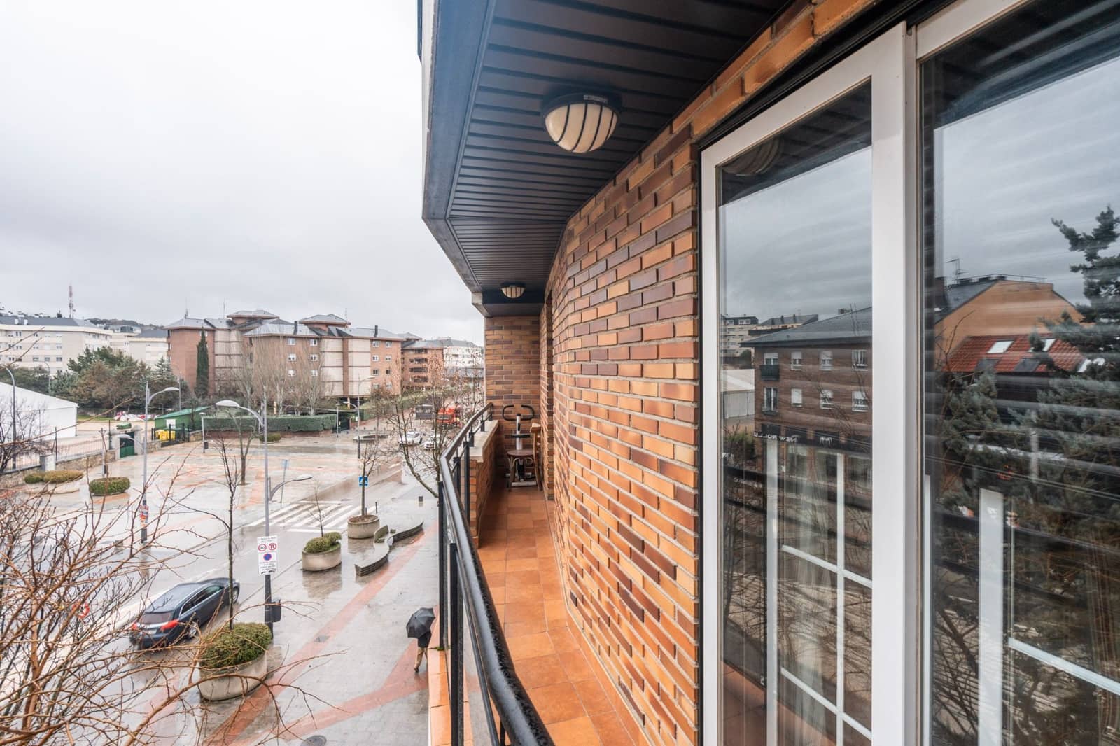 2 makuuhuone Asunto myytävänä paikassa Collado Villalba mukana uima-altaan 
autotalli - 380 000 € (Ref: 9598131)