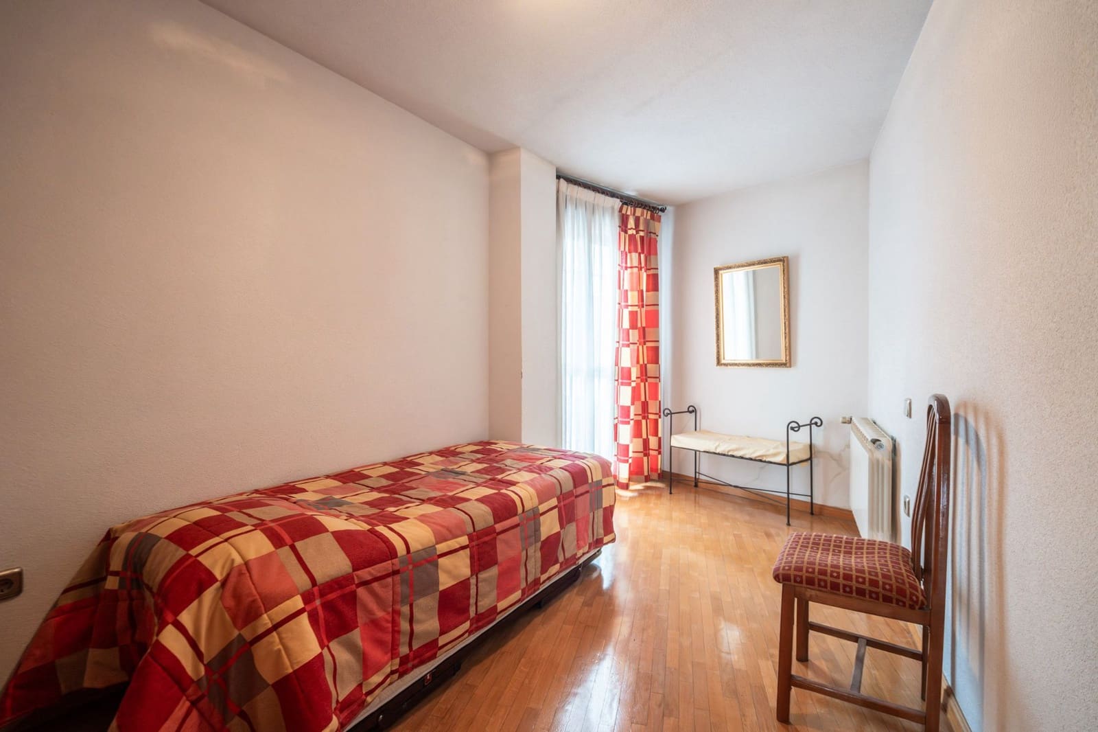 2 makuuhuone Asunto myytävänä paikassa Collado Villalba mukana uima-altaan 
autotalli - 380 000 € (Ref: 9598131)