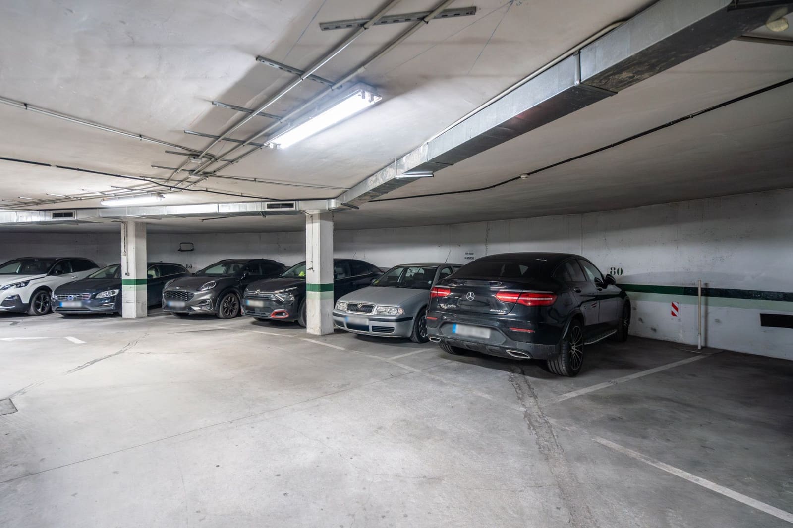 2 makuuhuone Asunto myytävänä paikassa Collado Villalba mukana uima-altaan 
autotalli - 380 000 € (Ref: 9598131)