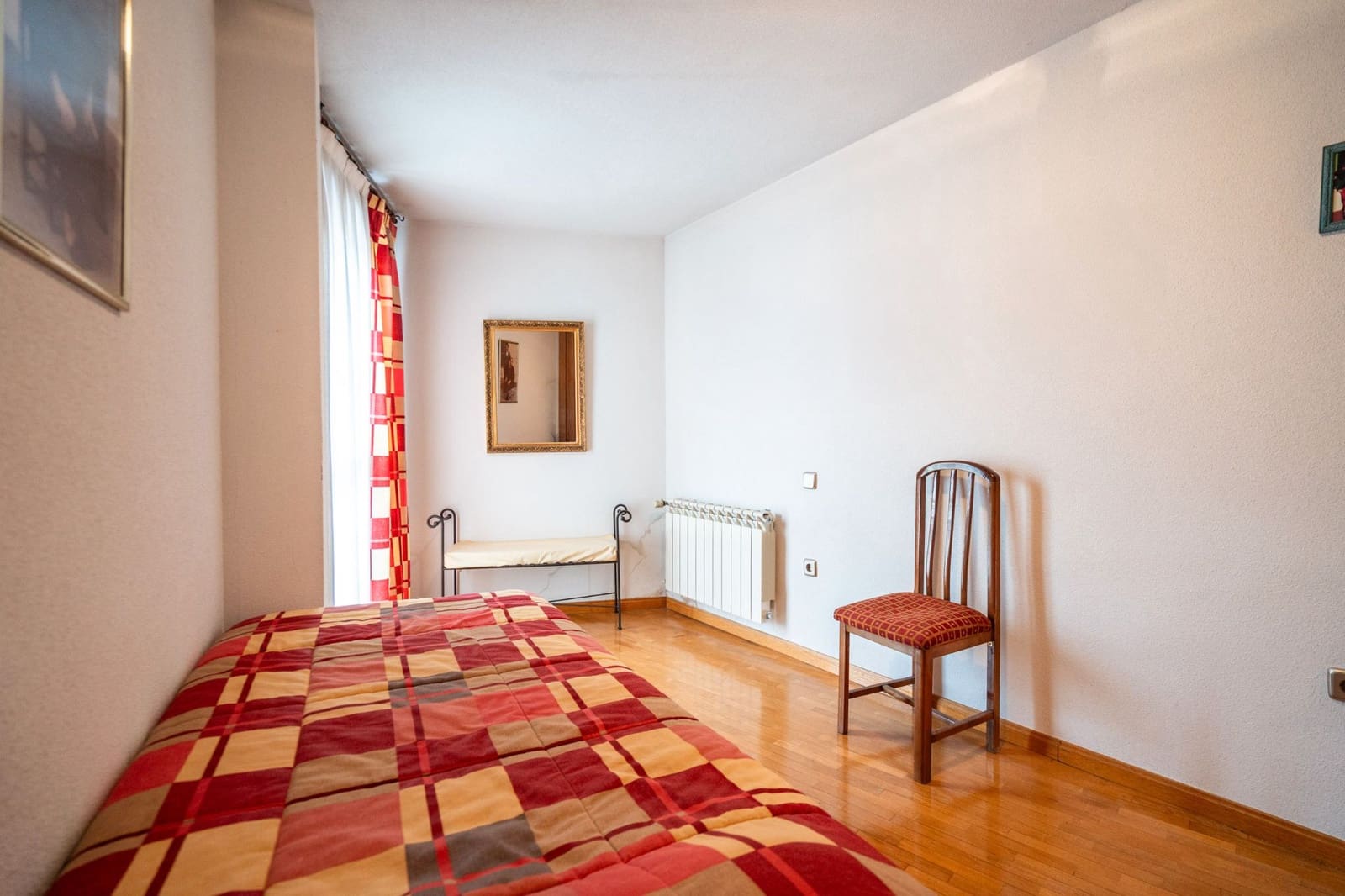 2 makuuhuone Asunto myytävänä paikassa Collado Villalba mukana uima-altaan 
autotalli - 380 000 € (Ref: 9598131)