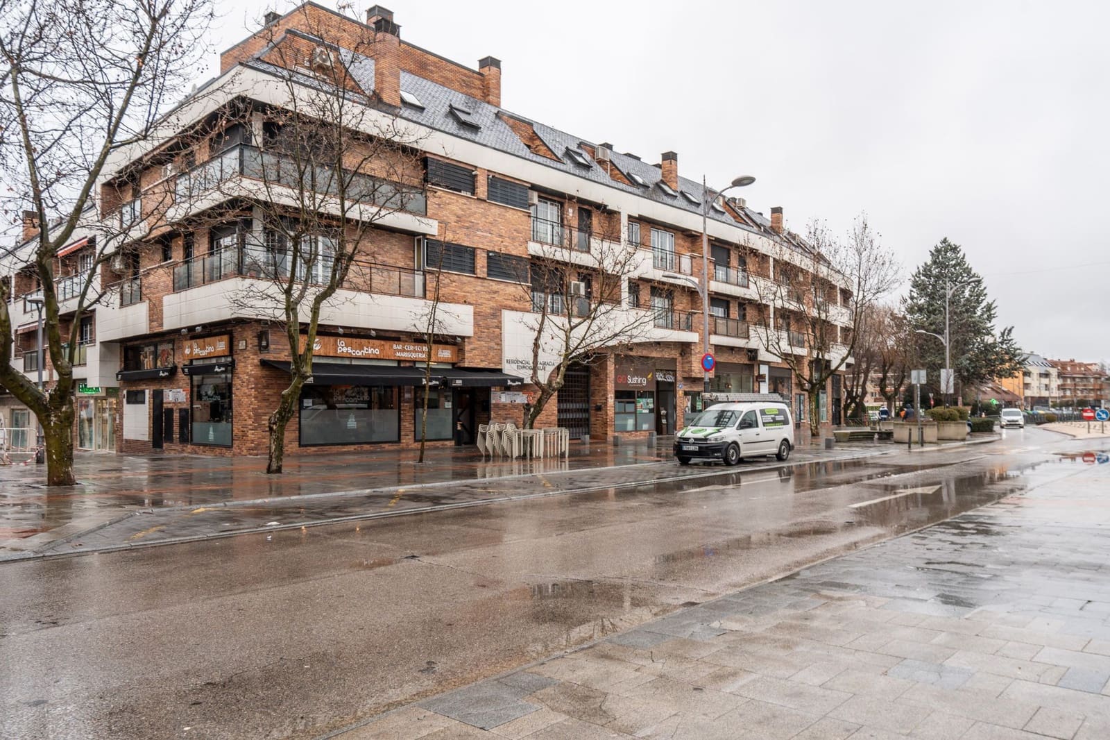 2 makuuhuone Asunto myytävänä paikassa Collado Villalba mukana uima-altaan 
autotalli - 380 000 € (Ref: 9598131)