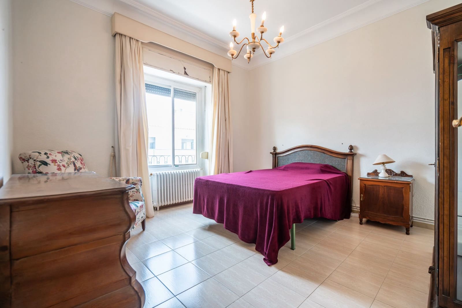 5 bedroom Flat for sale in Albacete city - € 275,000 (Ref: 9618625)