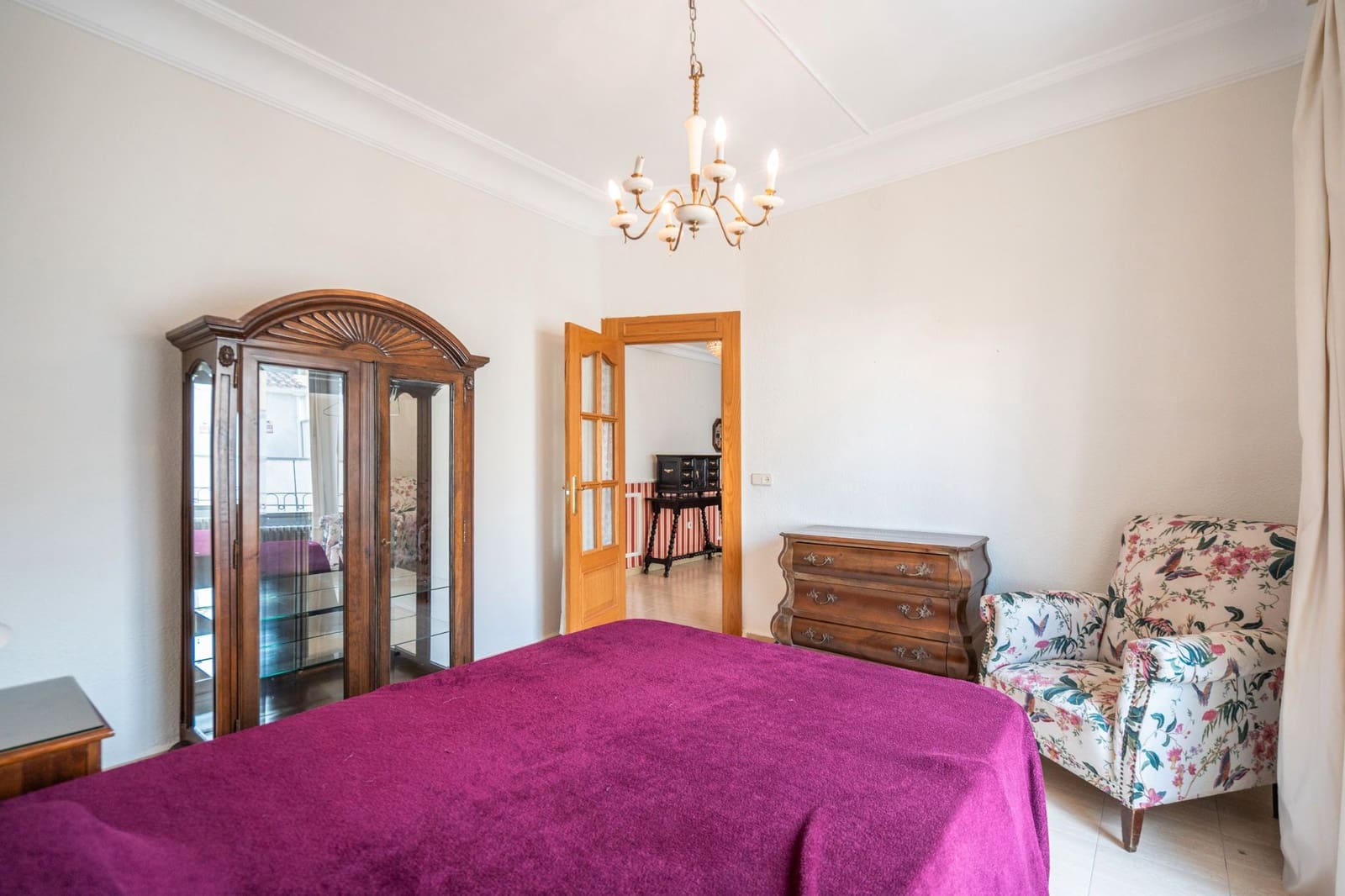 5 bedroom Flat for sale in Albacete city - € 275,000 (Ref: 9618625)