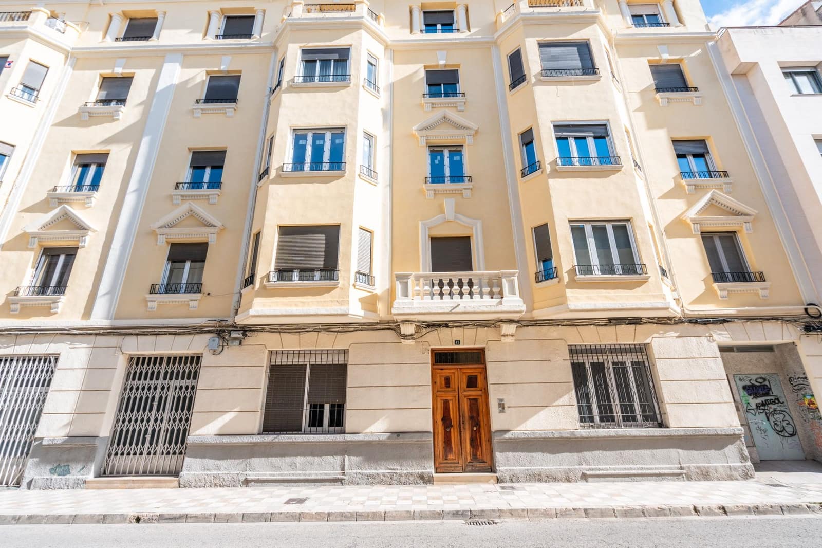 5 bedroom Flat for sale in Albacete city - € 275,000 (Ref: 9618625)