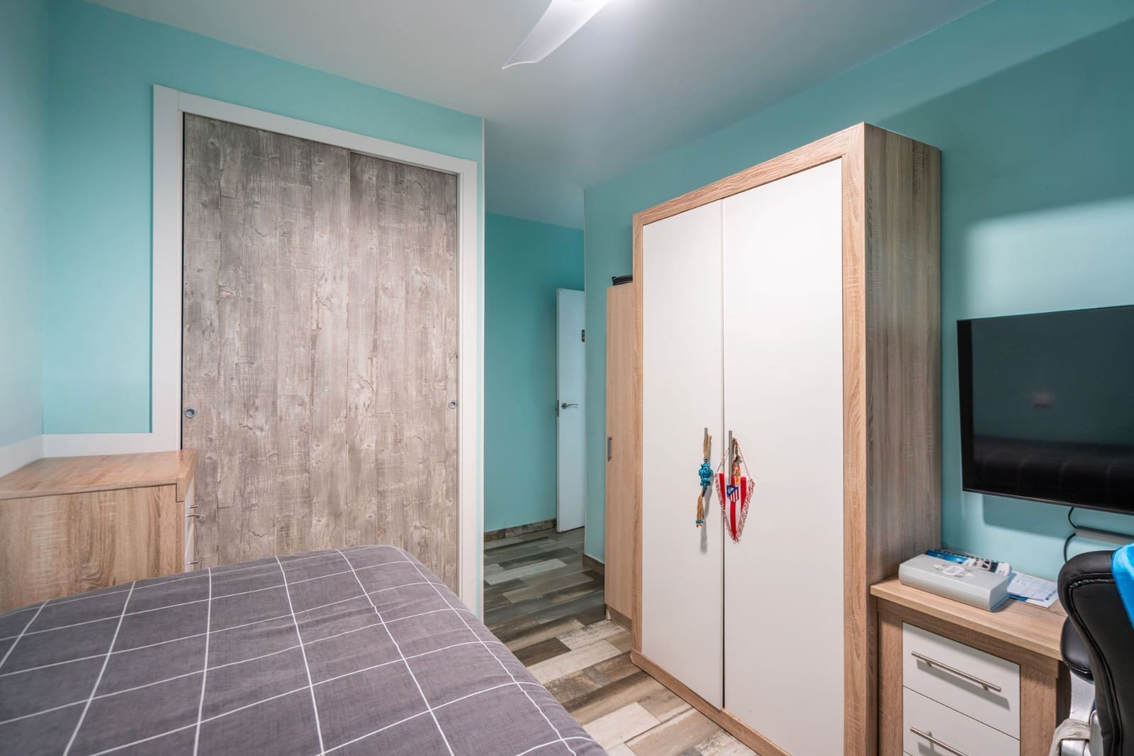 3 bedroom Flat for sale in Fuenlabrada with pool - € 249,900 (Ref: 9650664)